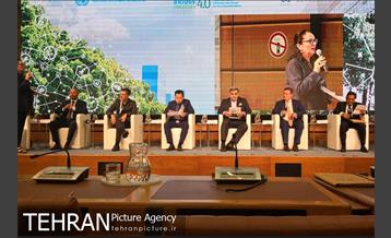 حضور پیروز حناچی شهردار تهران و هیات همراه در وین