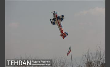 پرواز مدل ها بر فراز آسمان پایتخت 29