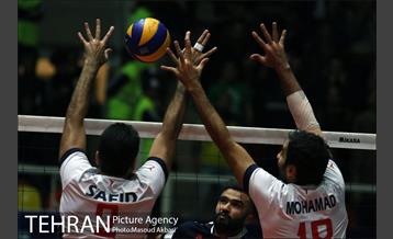 دیدار پیکان تهران و صالحین ورامین در لیگ برتر والیبال 2