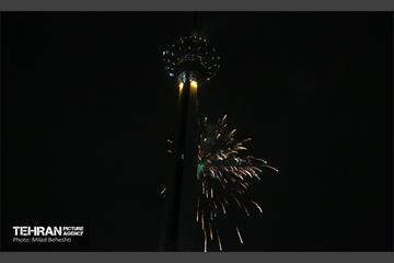 نور افشانی پایتخت از فراز برج میلاد 1