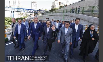 افتتاح و بهره برداری از دور برگردان غیر هم سطح مدرس و تونل آرش-اسفندیار 2