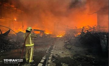 حریق در بازار آهن شادآباد 21