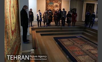 تور عکاسی از موزه فرش 18