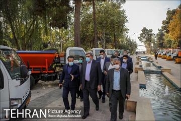 بازدید شهردار تهران از تجهیزات سازمان پسماند صالح آباد 13