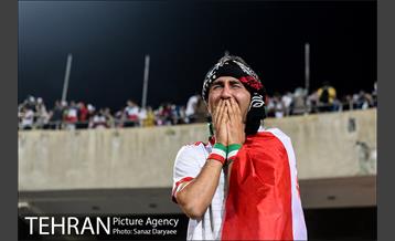 تماشای دیدار تیم‌های ملی ایران و پرتقال در استادیوم آزادی 29