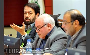 نشست هم اندیشی رئیس سازمان حمل و نقل و ترافیک با مدیران رسانه ها 27