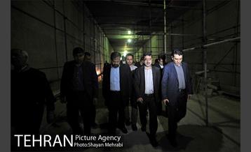 سرپرست شهرداری تهران و رئیس مرکز ارتباطات و امور بین الملل شهرداری تهران در بازدید از فعالیت‌های شبانه شهرداری و زندگی شبانه مردم تهران 51