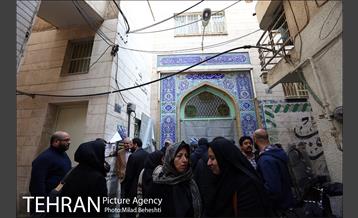 تهرانگردی احمد مسجدجامعی در منطقه پنج‎ 26