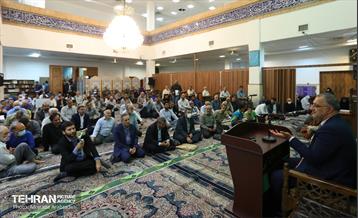 دیدار مردمی شهردار تهران با مردم منطقه هشت