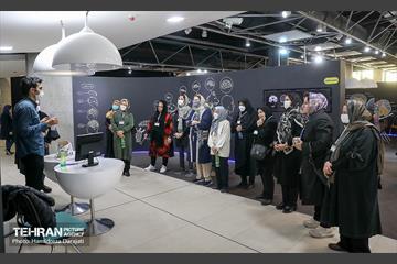 رقابت نهایی 50 شهروند سالمند در لیگ حافظه 1