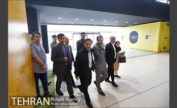 بازدید وزیر راه و شهرسازی از باغ کتاب 20