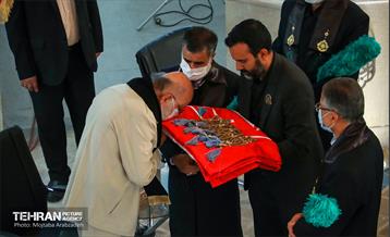 آیین برافراشتن پرچم عزای حسینی 23