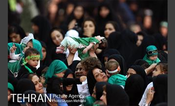 مراسم شیرخوارگان حسینی در مصلی تهران 42