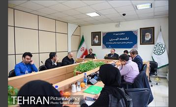 نشست خبری مدیر عامل سازمان مدیریت میادین و تره بار 16