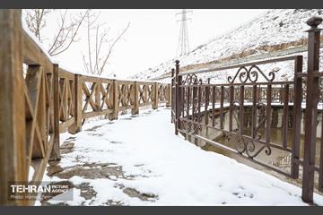روز برفی در آبشار تهران 24