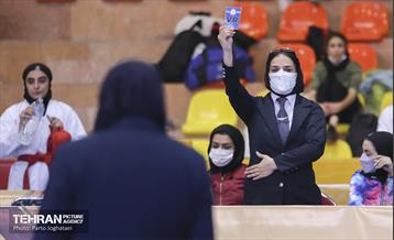 مسابقات انتخابی تیم ملی کاراته زنان 17