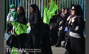 همایش شیرخوارگان حسینی در استادیوم آزادی-1 13