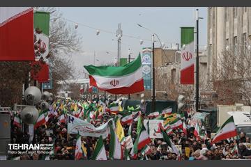 حضور و سخنرانی دکتر علیرضا زاکانی در اجتماع مردم زنجان در مراسم راهپیمایی ۲۲ بهمن 17
