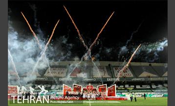 قهرمانی تیم فوتبال پرسپولیس در رقابت‌های لیگ برتر فوتبال 1