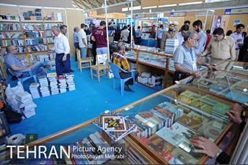 هفتمین روز نمایشگاه بین المللی کتاب تهران 35