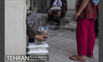 لقمه ی مهربانی در محله خاک سفید‎ 8