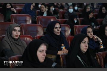 تجلیل از معلمان دانش‌آموزان با نیازهای ویژه شهر تهران 37
