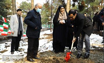 ایین آغاز بوستان بانوان منطقه 13و 21