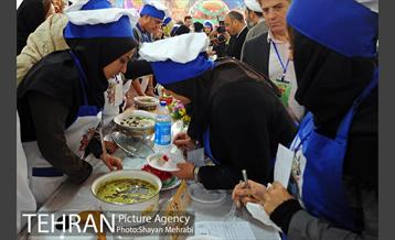 سومین جشنواره غذا و سفره های رنگین بازنشستگان شهرداری تهران 41