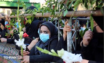 تشییع دو شهید گمنام در منطقه 15