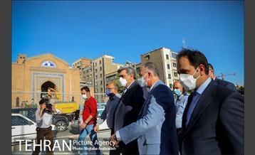 نصب اولین یادبود شهدا در میدان امام خمینی 2