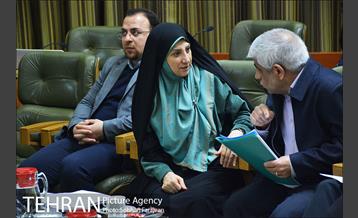 دویست و یکمین جلسه شورای شهر  8