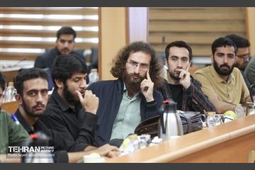 آرمان دانشجویی 11