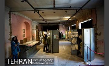 تئاتر نصر 38