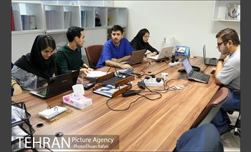 بازدید دکتر نجفی از مجتمع خدمات فناوری دانشگاه شریف‎ 4