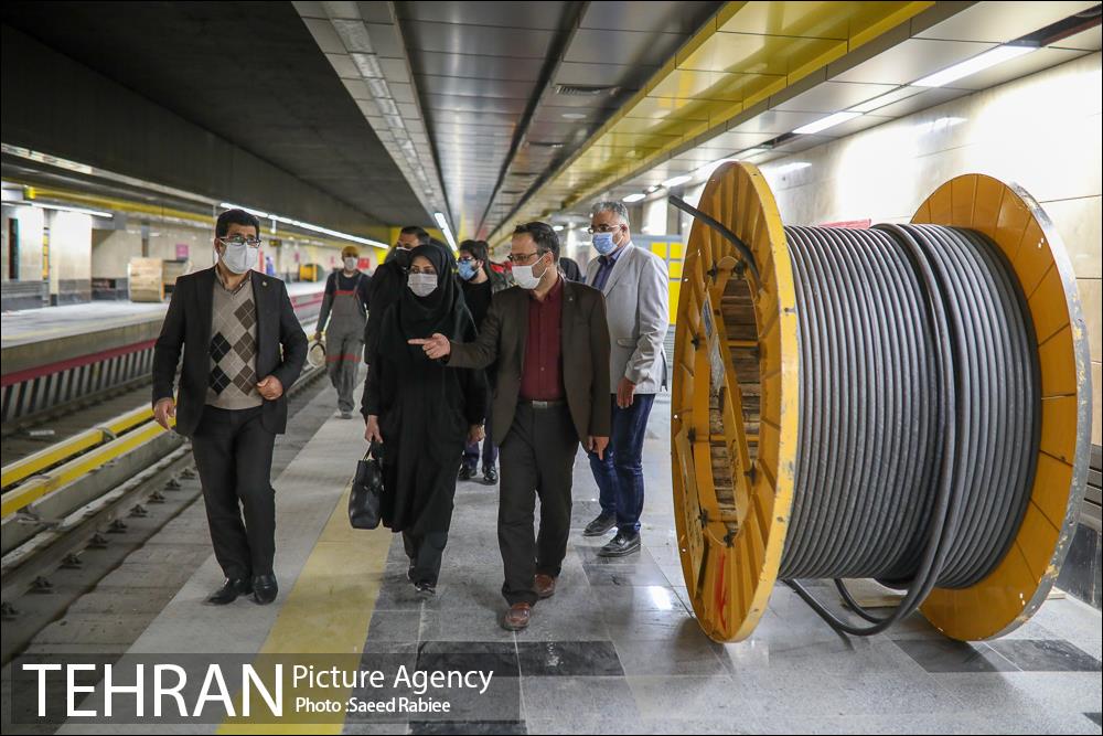 بازدید عضو شورای شهر از ایستگاه مترو یادگار امام(ه) 20