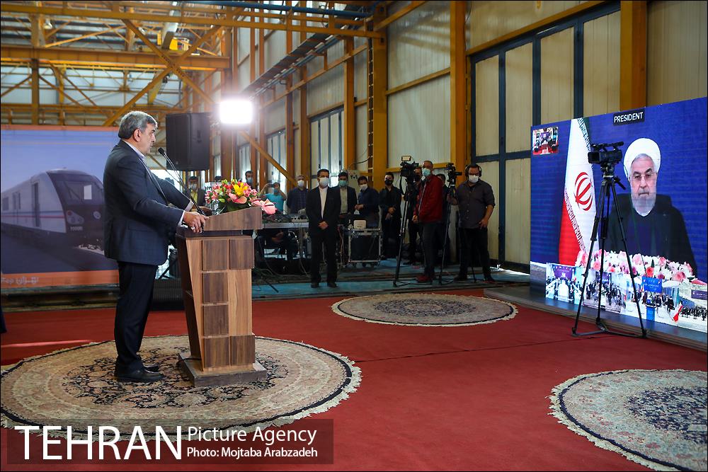 آیین رونمایی از نخستین نمونه قطار ملی مترو 19