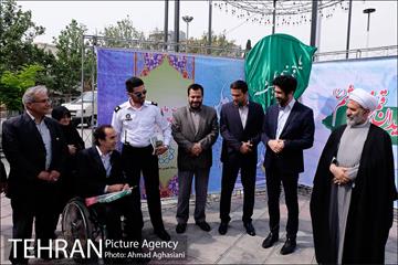 آیین رونمایی از تابلوی میدان قمر بنی هاشم (ع) 13