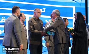 آیین اختتامیه رویداد ورزشی «قهرمان شهر» 15