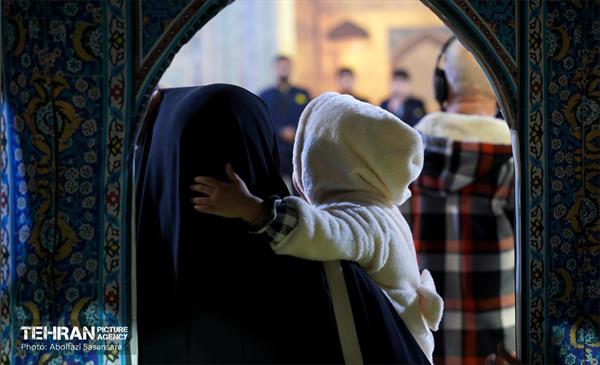 ویژه برنامه معنوی "ساحت خورشید" 25