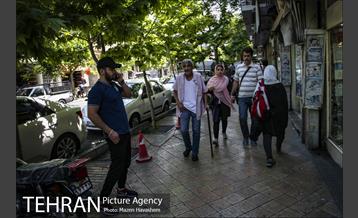 شهرنگار؛ خیابان منوچهری 22