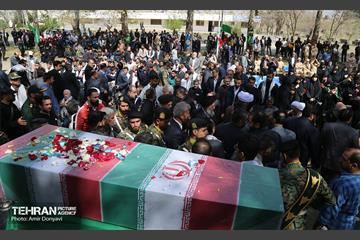 تشییع پیکر پاک و مطهر شهید گمنام در فدراسیون تیراندازی 14