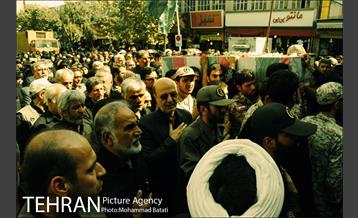 مراسم تشییع پیکر شهید ناظری در منطقه 20 (شهرری) 7