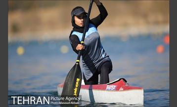 مسابقات قایقرانی قهرمانی کشور آبهای آرام بانوان 12