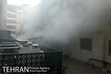 بازدید شهردار تهران از محل آتش‌سوزی ساختمان برق حرارتی وزارت نیرو  27