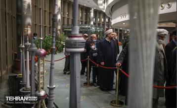 بازدید مهمانان سی و پنجمین کنفرانس بین‌المللی وحدت اسلامی از برج میلاد 27