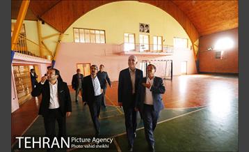 بازدید شهردار تهران از دبیرستان البرز 7