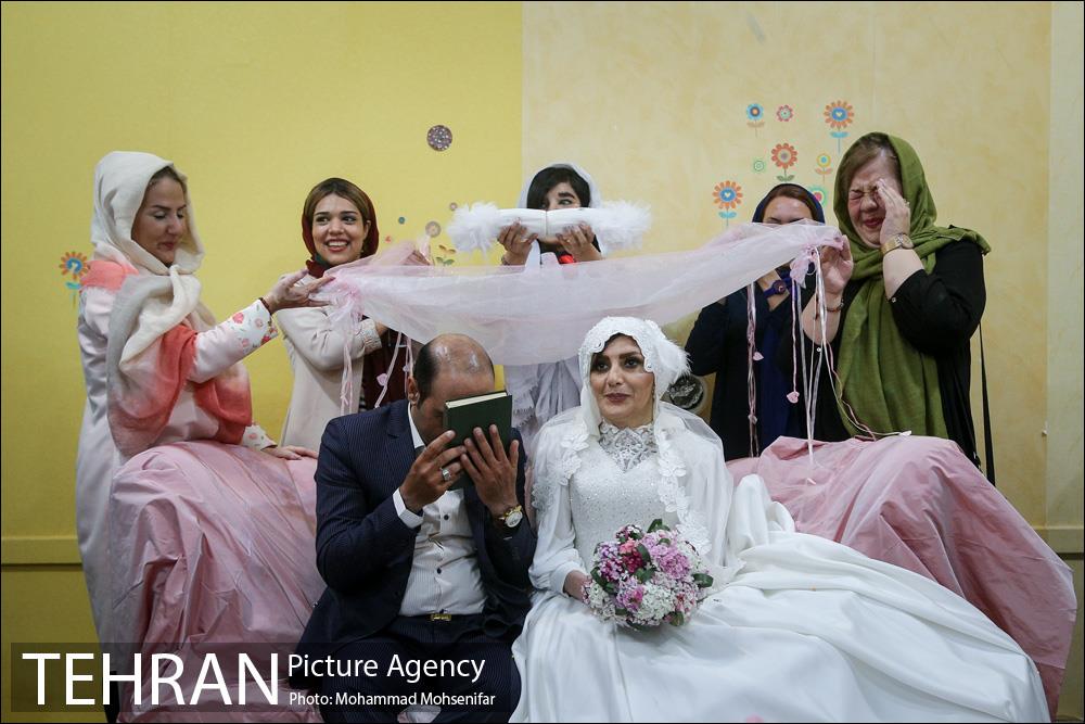 جشن ازدواج دو کارتن خواب بهبود یافته 12