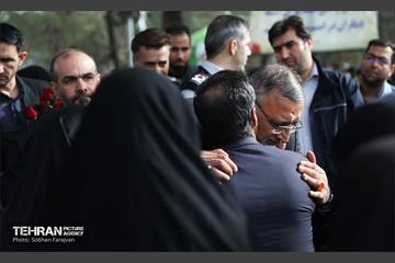 هفتمین سالگرد شهدای آتش‌نشان حادثه پلاسکو 18