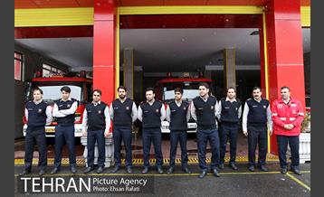 بازدید شهردار تهران از ستاد برف روبی منطقه 11 9