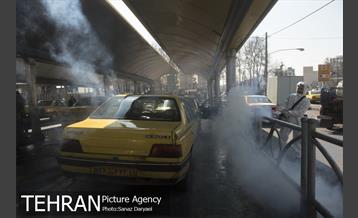 عملیات گندزدایی زدایی و ضدعفونی معابر اصلی و فرعی خیابان ولیعصر‎(عج) 18